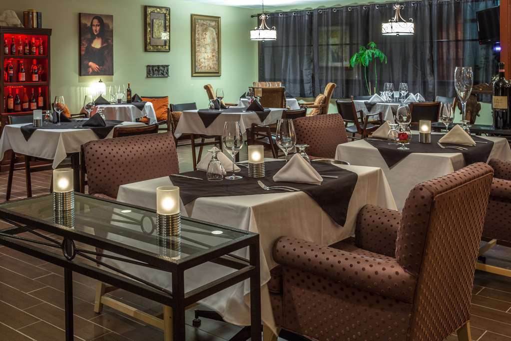 Hotel Ramada By Wyndham Timmins Restaurant foto