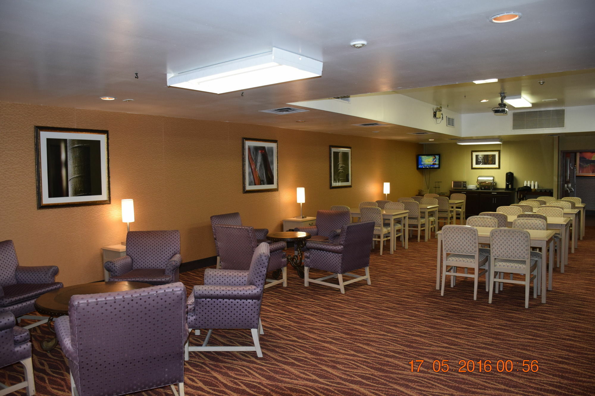 Hotel Ramada By Wyndham Timmins Exterior foto